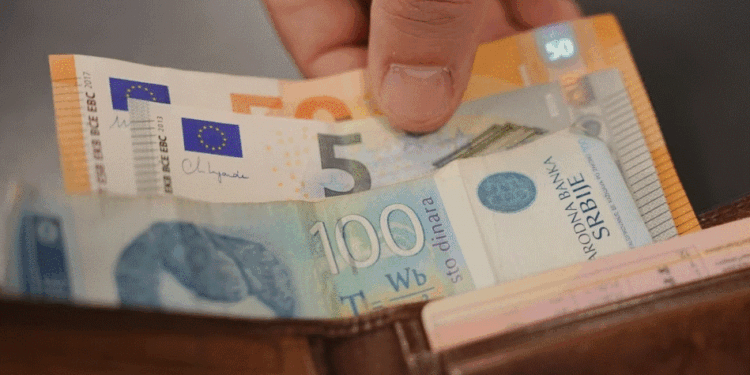 BQK: Pagesat në Kosovë do të kryhen vetëm me euro