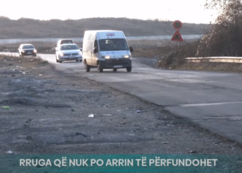 Rruga Dollc-Gjakovë vazhdon të sjellë probleme për qytetarët