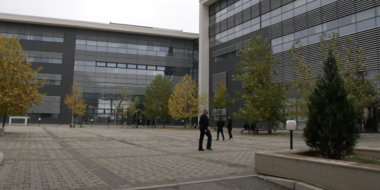 Një prokurori të shtetit i vidhet banesa