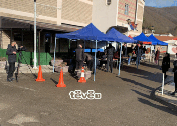 KQZ-ja pranon nënshkrimet e mbledhura për shkarkimin e kryetarit të Zubin-Potokut