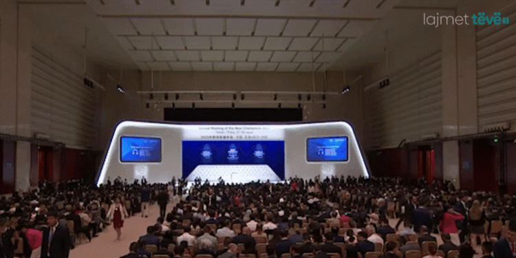 Forumi ekonomik në Davos – “Gjasat që Kurti e Vuçiq të takohen janë minimale”