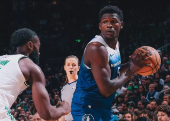 Boston fiton derbin, humbasin Miami, Golden State e Denver