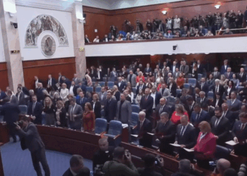 Historike, Talat Xhaferi kryeministri i parë shqiptar në Maqedoninë e Veriut