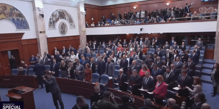 Historike, Talat Xhaferi kryeministri i parë shqiptar në Maqedoninë e Veriut