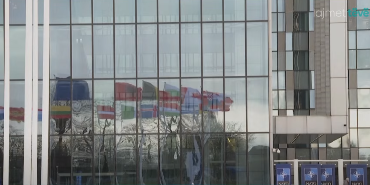 Kryesimi i Kartës së Adriatikut nga Shqipëria, vlerësohet se do të ndihmojë Kosovën drejt NATO-s