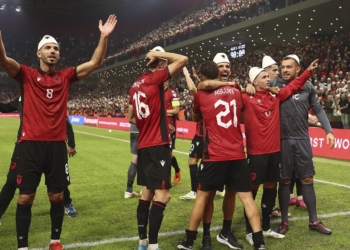 Kombëtarja shqiptare ende pa miqësore, i mundshëm një turne në Algjeri