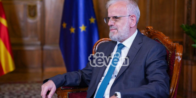 Profili i Talat Xhaferit, kryeministër shqiptar i Maqedonisë së Veriut