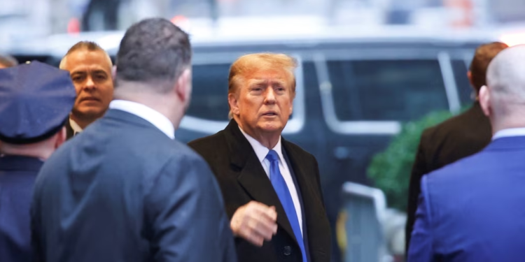 Trump mohon në gjykatë se e ka abuzuar seksualisht shkrimtaren Carroll