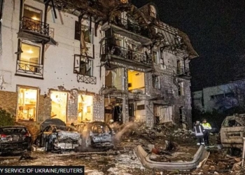 Lufta në Ukrainë, raketat ruse shkatërrojnë hotelin në Kharkiv