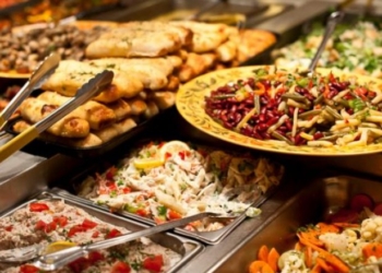 Ushqimet që ndihmojnë tretjen