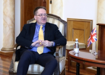 Abbott: Vendimi i BQK-së të mos shihet vetëm në aspektin e sovranitetit 