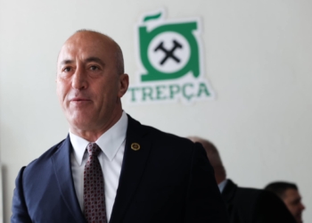 Haradinaj thotë se retorika mashtruese e pushtetarëve s’e mbulon situatën me borxhe të Trepçës