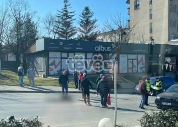 Vdes personi që u godit dje nga një veturë në Prishtinë