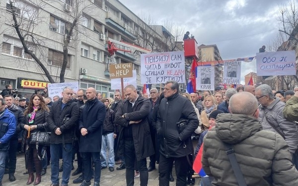 Protesta në veri, Elshani: Tentim i Listës Serbe për tensione