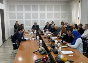 ​Murati tregon ndryshimet për skemat pensionale dhe sociale, kritikohet nga opozita