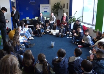 ​Promovohen katër libra për fëmijë për ambientin, Szunyog: Tregimet e Arbenit janë sikur hartat që të dërgojnë tek një thesar