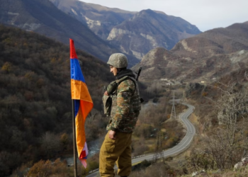 Armenia raporton për dy ushtarë të vrarë nga forcat azerbajxhanase