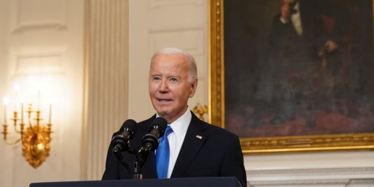 Biden inkurajon Vuçiqin të bëjë edhe kompromise me Kosovën