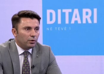 Rrustemi thotë se Kurti do marrëveshje, kurse Serbia e mendon kthimin e Kosovës