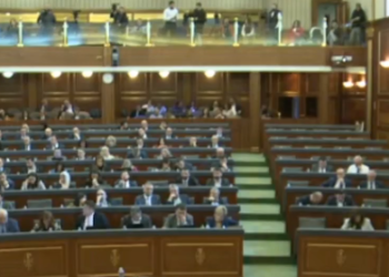 Me propozim të LVV-së ndryshohet rendi i ditës në Kuvend, PDK e LDK kundër