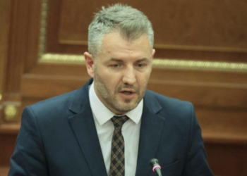 Deputeti i Vetëvendosjes: Shkarkim dhe vetëm shkarkim për Bordin e KPM-së