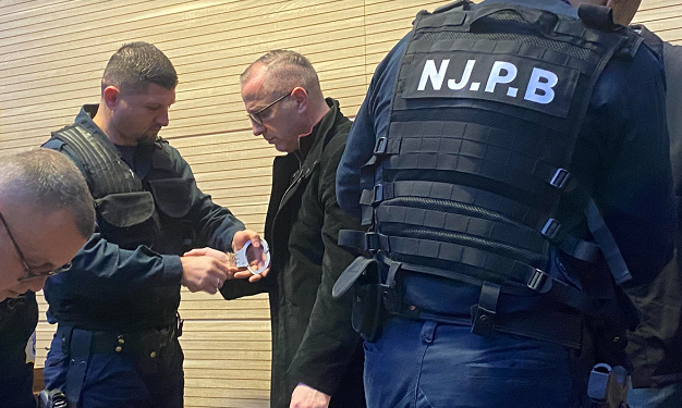 Mbahet seancë në rastin e 400 kg. kokainë, ngritët aktakuzë edhe për armëmbajtje pa leje