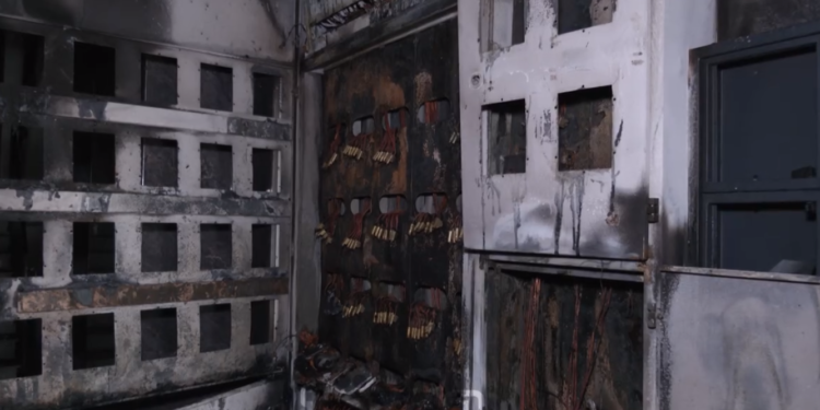 Shpërthen në flakë kutia e orëve, dhjetë të lënduar në Ferizaj