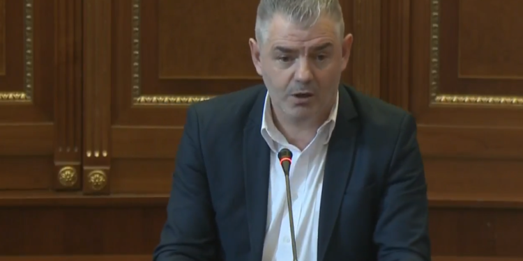 Shala propozon ndryshime kushtetuese, nevojiten 2/3 e deputetëve për miratim