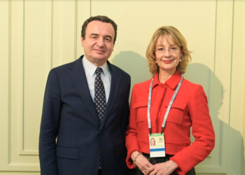 Kurti takoi deputeten finlandeze, Tytti Tuppurainen, e njofton për rregulloren e BQK-së