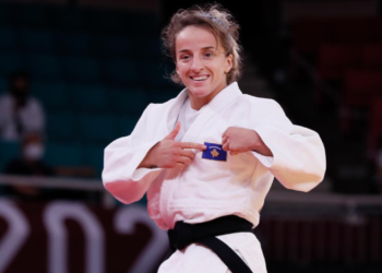 Distria Krasniqi e jashtëzakonshme, fiton të artën në Grand Slamin, në Paris