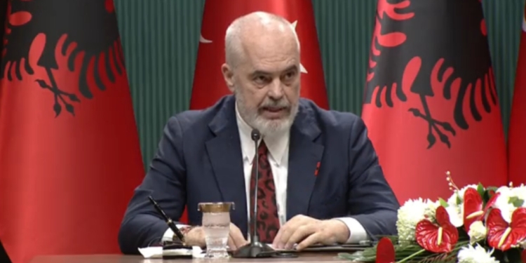 Rama-Erdoganit: Ju e fituat bastin me shqiptarët, e thatë dhe u bë