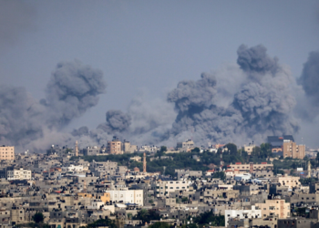 Mbi 100 të vdekur në sulmet e Izraelit në qytetit Rafah