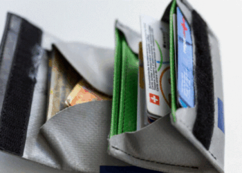 Zvicra synon modelin gjerman, kartela për azilkërkuesit në vend të parave kesh