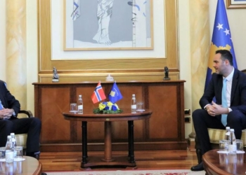 Konjufca takohet me ambasadorin e ri jorezident të Norvegjisë