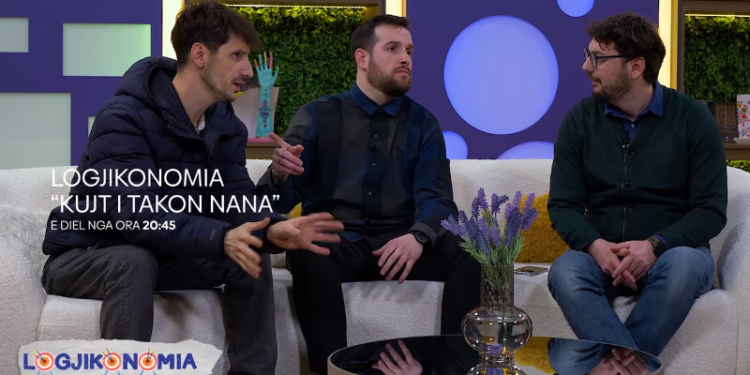 Sonte ne debatin e “vakët”, tre vëllezërit diskutojnë se cilit i takon nëna