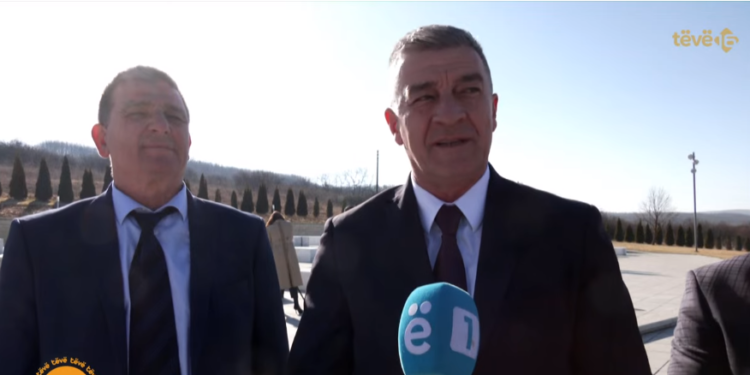Prefekti i Qarkut të Vlorës: Pavarësia e Kosovës gjëja më e çmuar