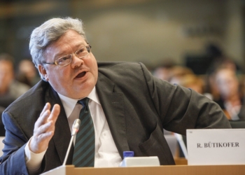 Bütikofer thotë se Serbia me Vuçiqin ka zero shanse për BE