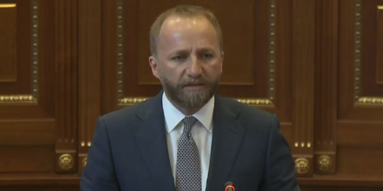 Tahiri: S’ka ndodhur kurrë që të mos kemi delegacione nga ShBA për kremtimin e Pavarësisë