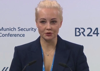 Gruaja e Navalnyt flet nga Munihu: Nuk e di a ta besoj lajmin për vdekjen e tij