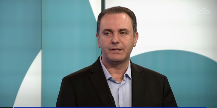 Rugova: Vendimi për dinarin nuk është dashur të merrej pa koordinim me ShBA-të