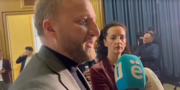 Tahiri e quan Bislimin zyrtarin më skandaloz të Kosovës