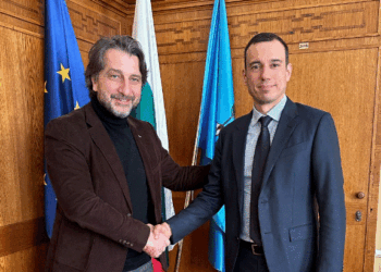 Rama takohet me kryetarin e Sofjes, dakordohen për forcim të lidhjes mes qyteteve