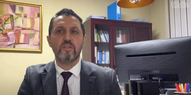 Hoxha: Kosova po merr vendimet e duhura por s’po koordinohet me ndërkombëtarët