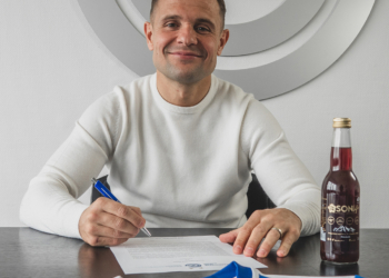 Abrashi rinovon kontratën me Grasshopperin