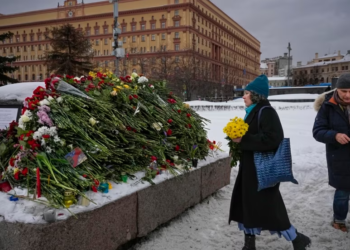 Mbi 400 të arrestuar në Rusi gjatë homazheve për Navalnyn