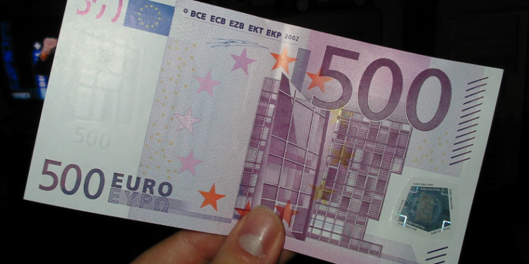 Mbi 180 mijë 500-she tërhiqen nga qarkullimi