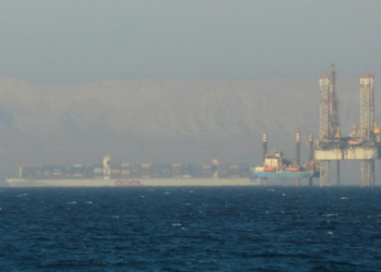 Huthët marrin përgjegjësinë për sulmin ndaj një cisterne të naftës