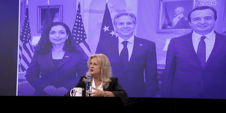 Tahiri: Osmani do të duhej të deklarohej për raportet me ShBA-në, por s’po guxon nga Kurti