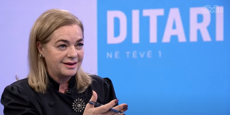 Gaxherri për dinarin: Qeveria fiton elektoralisht por Kosova humb në rrafshin diplomatik