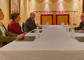 Gërvalla takohet me Peach, flasin për mbështetjen e Kosovës në rrugën e anëtarësimit në NATO